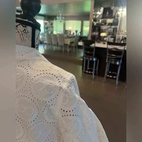 🆕 Karl Lagerfeld Paris Cotton Eyelet Two Button Blazer - Picture 11 of 16